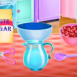 Baby Taylor Learns Dining Manners